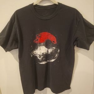 Distressed T-Shirt! Unisex M/L